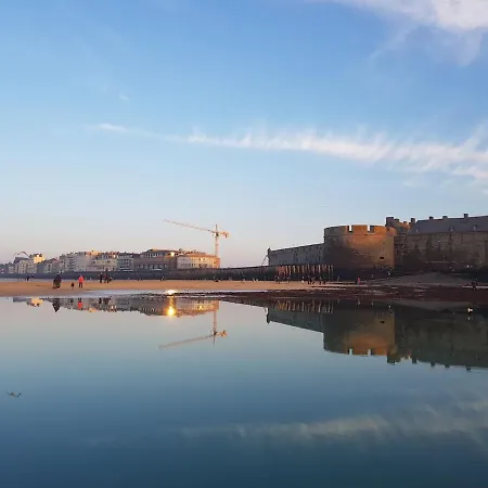 Apartment Malo Intra-muros T2, On Foot! Saint-Malo